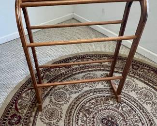 Wooden Quilt Rack Style