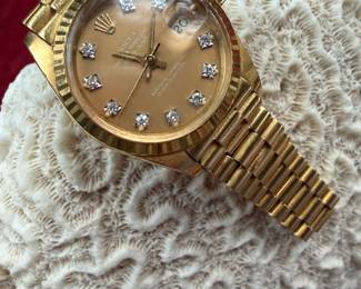  Rolex Datejust 18k Oyster Perpetual - Price $20,000