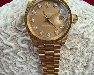  Rolex Datejust 18k Oyster Perpetual - Price $20,000