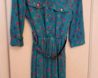 Vintage Women's Clothing