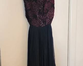 Vintage Women's Clothing