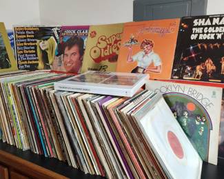 Vinyls/Records