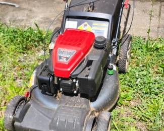 Honda HRX217 self-propelled gas lawn mower