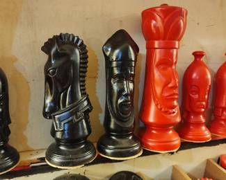 Duncan Medieval Ceramic Chess Set