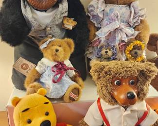 Boyds Bears collectible teddy bears, including a Winnie the Pooh