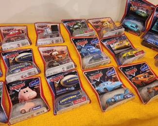  Disney Pixar Cars diecast toy vehicles