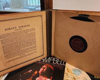 RCA Victor Red Seal record box set featuring a 7-inch vinyl of Johann Strauss's music
