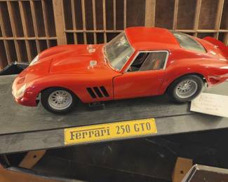 Scale model of the Ferrari 250 GTO