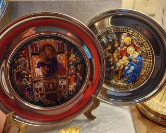 Reed & Barton Damascene Christmas Plates
