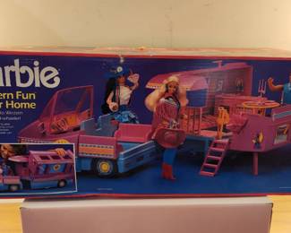 Barbie Western Fun Motor Home, a 1989 Mattel toy vehicle