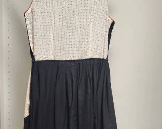Vintage Women's Clothing