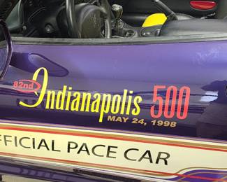 1998 CHEVROLET CORVETTE 1998 INDIANAPOLIS 500 PaceCar.     31,084 total 1998 Corvettes were manufactured. 1,162 were PaceCars. Only 547 had the 6-speed manual transmission.    A 1998 Corvette Pace Car (6-speed manual) in excellent condition with 37,000 miles