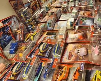 Disney Pixar Cars 3 Toys Lightning Mcqueen Mack Uncle Collection 1:55 Diecast Vehicles Alloy Car Toy Model For Children