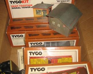 70's Tyco train cars