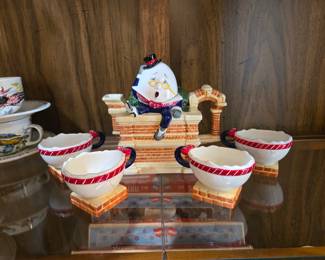 Dept 56 Humpty Dumpty tea set