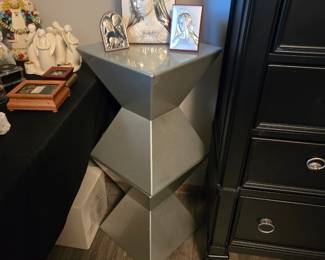 Silver plant stand 