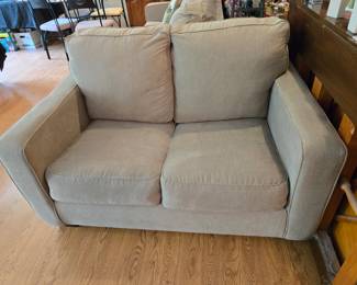 Nice loveseat 
