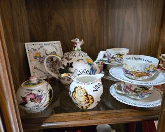 Alice in wonderland tea set
