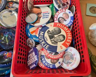Campaign buttons 