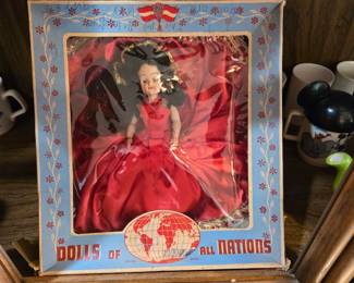Dolls around the world 