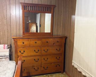 Matching Bassett -8 drawer dresser with mirror. 