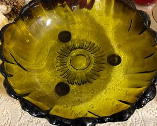 Green Glass Fruit Bowl