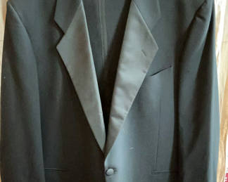 Lot 110: Armani's Men's Tuxedo, Dior Suit Jacket