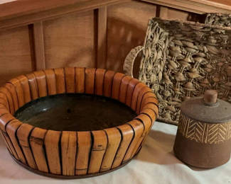 Lot 71: Ethnic Decor