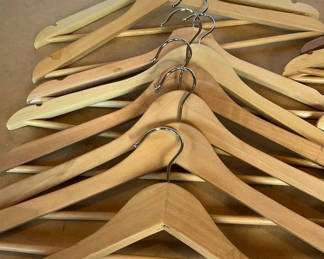 Lot 148: 16 Wood Hangers