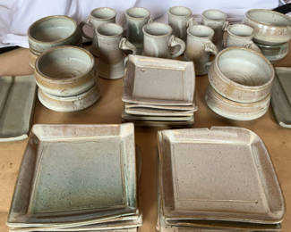 Lot 2: Signed Pottery Dishwear
