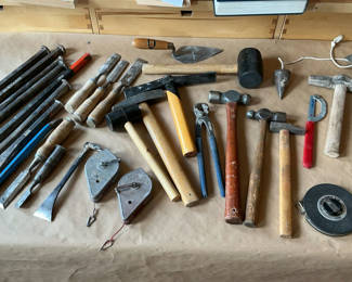 Lot 70: Hand Tools