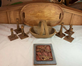 Lot 59: Vintage Wooden Decor