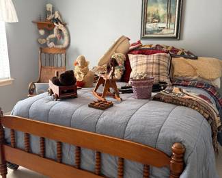 90s decor, rabbits, hearts, teddies, 