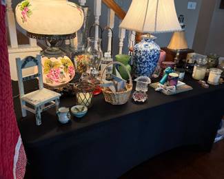 Blue & white lamp, vintage lamp