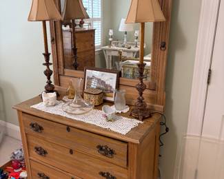 ANTIQUE DRESSER WITH MIRROR
