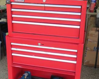 Tool chest