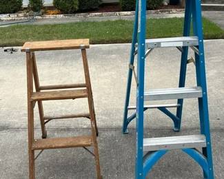 Werner Blue 4 Ft Ladder And Wooden Ladder 2 Ft