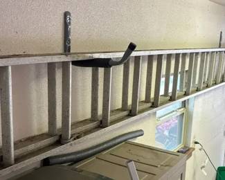 Aluminum Extendable Ladder