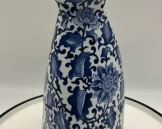 Blue And White Porcelain Superior Man Seymour Vase