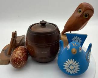 Unique Collection Knick Knacks