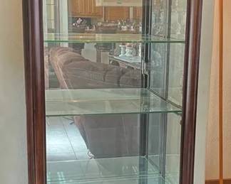 Pulaski Display Cabinet Mirrored Glass Shelves Lighted Lock