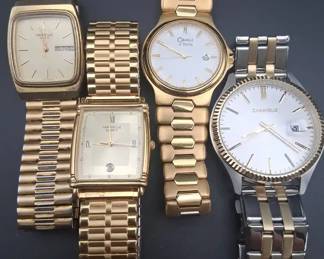 4 Mens Vintage Caravelle By Bulova Quartz GoldSilver Tone Watches