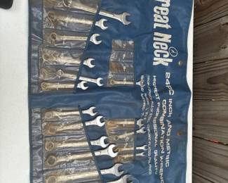 Great Neck, Inch And Metric Combination Wrench Set