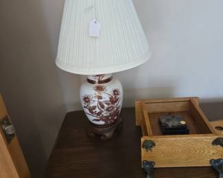 2 Small Ginger Jar Lamps (red/gold)