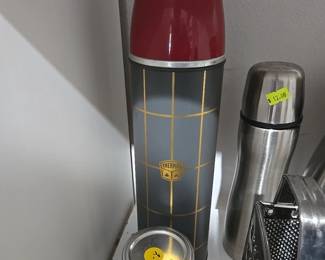 Thermos