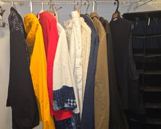 A few nice pieces of clothing, hats & shoes