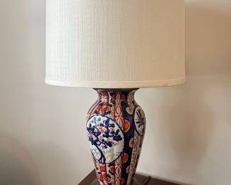 Antique Japanese Imari Porcelain Table Lamp