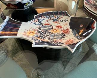 Antique Japanese Imari Porcelain Fish-Shaped Serving Dish