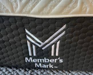 Member's Mark Hotel Premier Collection 13" Eurotop Hybrid Mattress