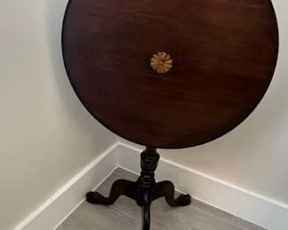 Antique Mahogany Tilt-Top Candlestand Table with Pinwheel Inlay and Ball and Claw Feet